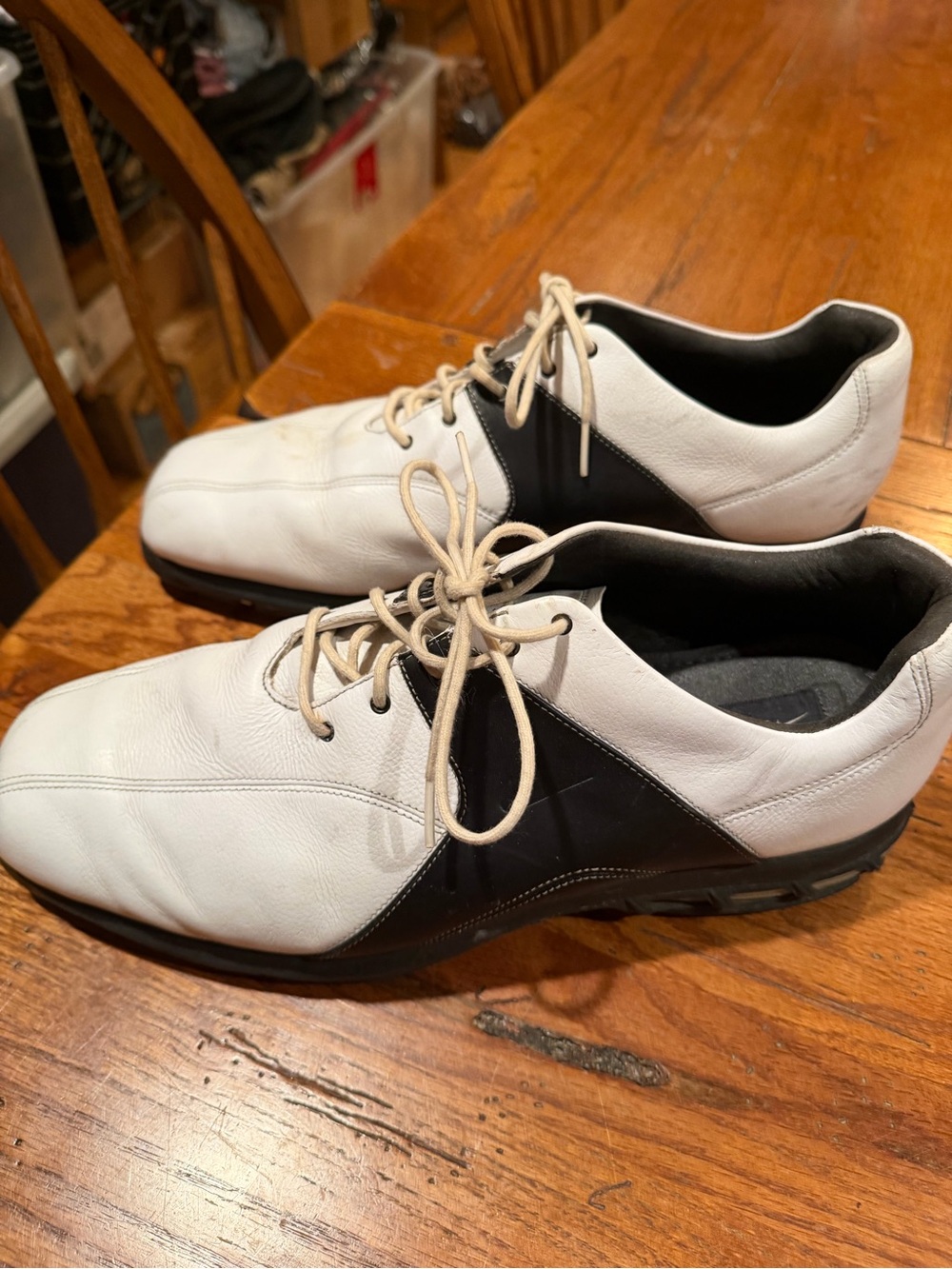 Nike Men's White and Black Athletic Shoes with Tan Laces